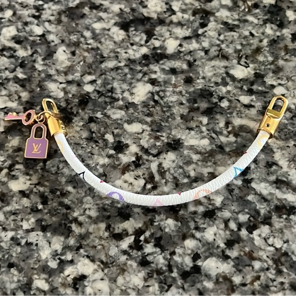 Louis Vuitton Multicolore Monogram Luck It Bracelet 🩷 - Picture 4 of 6